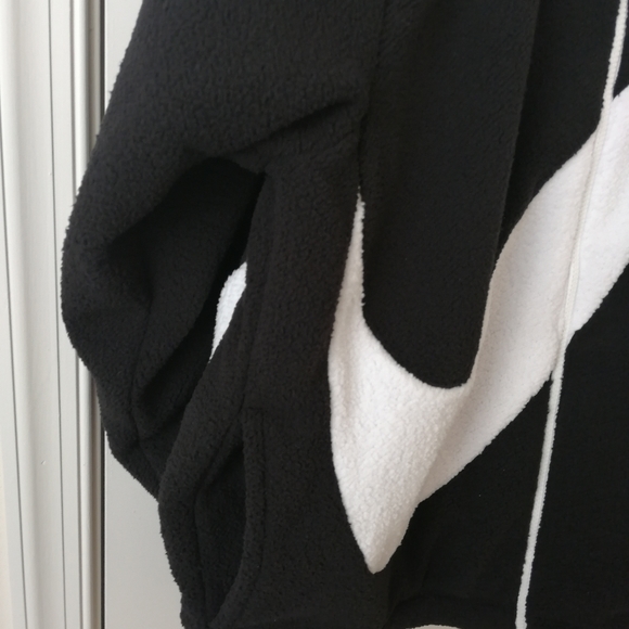 Nike Big Swoosh Reversible Jacket Sherpa - Picture 8 of 14